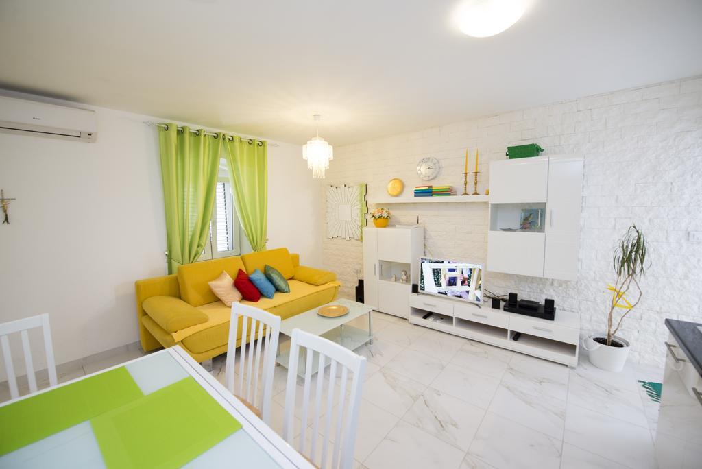 Apartment Dea Split Exterior foto